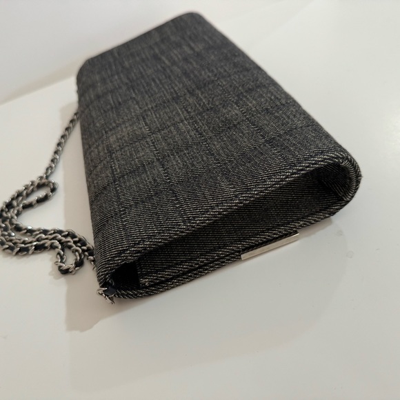 CHANEL DENIM CHOCOLATE BAR STITCH FLAP BAG - Picture 7 of 8